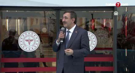 Cevdet Yılmaz: Eskiden biz giderdik, şimdi d&uuml;nya şifa i&ccedil;in bize geliyor