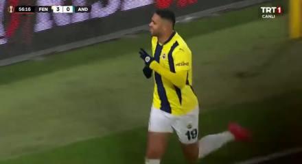 Fenerbah&ccedil;e'de Nesyri'nin Juventus'a transferi son dakikada sekteye uğradı