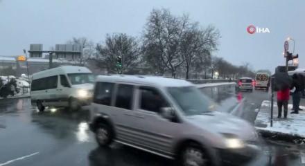 İstanbul Valiliği'nden ağır taşıtlara ve kuryelere kar yasağı!