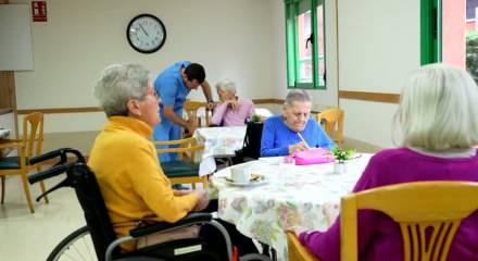 İstanbul&rsquo;da huzurevi &uuml;cretlerine b&uuml;y&uuml;k zam: Aylık fiyat 100 bin lirayı aştı