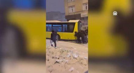 İstanbullunun İETT &ccedil;ilesi devam ediyor