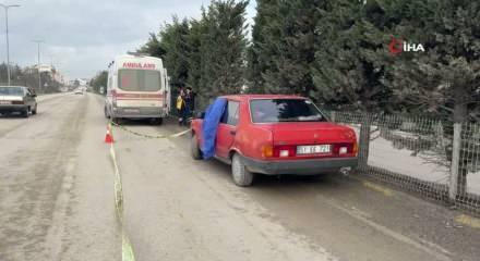 Karab&uuml;k'te park halindeki ara&ccedil;ta sır &ouml;l&uuml;m
