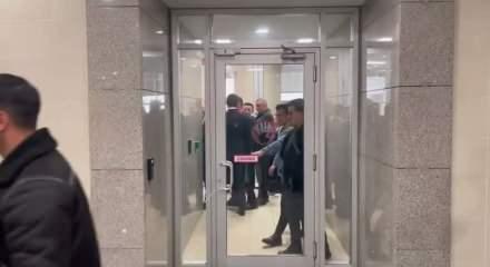 Sadettin Saran yasadışı bahis dışı bahse teşvik su&ccedil;lamasıyla hakim karşısında!