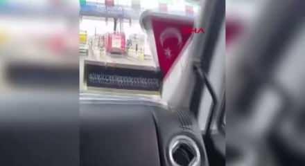 Silivri Kuzey Marmara Otoyolu'nda otomobil ve otob&uuml;s &ccedil;arpıştı; yaralılar var