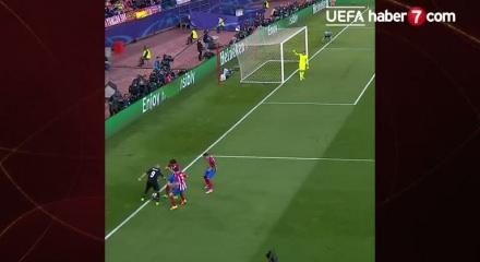 Benzema&rsquo;dan Al-Ittihad&rsquo;a rest