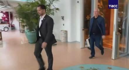 ABD'de sıcak saatler! Rus diplomatın &ccedil;antası dikkat &ccedil;ekti! G&uuml;venlik &ouml;nlemleri alındı