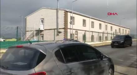 Aziz İhsan Aktaş&rsquo;tan &Ouml;zel&rsquo;e rest: Ka&ccedil;madım, buradayım