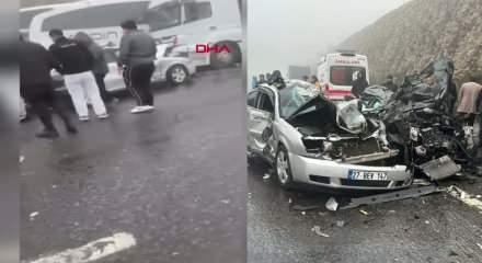 Gaziantep - Şanlıurfa otoyolunda zincirleme kaza; &ouml;l&uuml; ve yaralılar var