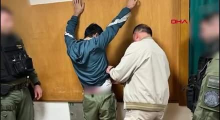 Bakan Yerlikaya: Kırmızı b&uuml;ltenle aranan 13 , ulusal seviyede aranan 1 su&ccedil;lu &uuml;lkemize getirildi