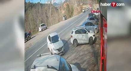 Mersin&rsquo;de korkun&ccedil; kaza: Ailesiyle birlikte şarampole u&ccedil;tu