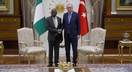 Nijerya Devlet Başkanı Bola Ahmed Tinubu'nun sağlık durumu a&ccedil;ıklandı