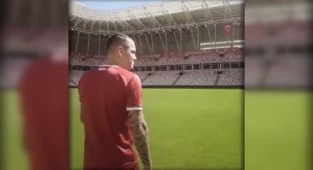 2,5 milyon Euro'yu bıraktı: Rey Manaj T&uuml;rkiye'ye d&ouml;nd&uuml;