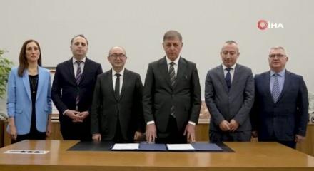 6 yıl sonra gelen imza: İzmir b&uuml;y&uuml;kşehir belediyesi sonunda hizmet binası i&ccedil;in harekete ge&ccedil;ti