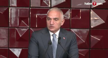 Bakan Ersoy duyurdu: Haydarpaşa ve Sirkeci garları sanat adasına d&ouml;n&uuml;ş&uuml;yor