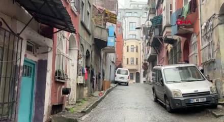 Beyoğlu&rsquo;nda 6 aylık bebek hastanede hayatını kaybetti, anne ve bakıcı tutuklandı