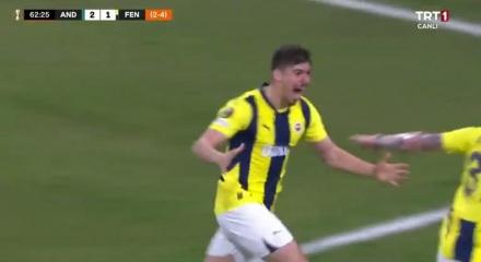 Fenerbah&ccedil;e milli yıldızın peşine d&uuml;şt&uuml;!