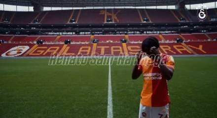  Galatasaray'da Okan Buruk Şampiyonlar Ligi kadrsuna yeni transferi almadı