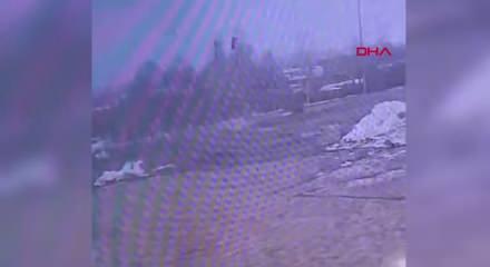 Bing&ouml;l'de otomobiller &ccedil;arpıştı: 1 &ouml;l&uuml;, 5 yaralı