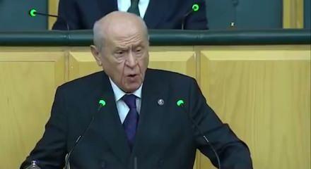 MHP lideri Bah&ccedil;eli'nin grup toplantısındaki s&ouml;zlerine Tuncer Bakırhan 'Buzları, duvarları yıktı'