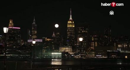 New York'ta 'Şubat Dolunayı' hızlandırılmış &ccedil;ekim tekniğiyle g&ouml;r&uuml;nt&uuml;lendi
