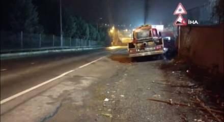 Polis otosu kazaya karıştı: 2&rsquo;si polis 3 yaralı