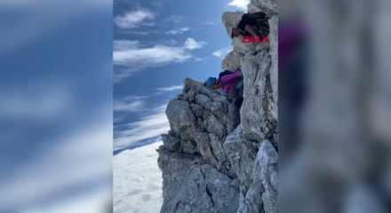 73 yaşında, dağcılık yaşam bi&ccedil;imi