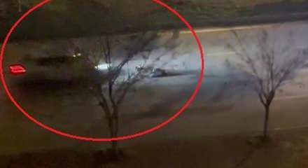 Antalya'da &ouml;ğretmenin inanılmaz &ouml;l&uuml;m&uuml; kamerada! Eşiyle tartışıp yere d&uuml;şt&uuml;, yardım beklerken dehşet yaşandı...