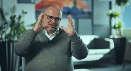 Bu D&uuml;nyadan Bir Akıncı Ge&ccedil;ti belgeseli'nde dikkat &ccedil;eken Erdoğan detayı