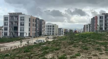 Depremzede ailelerin Cumhurbaşkanı Erdoğan'a teşekk&uuml;r etti! Aileler memnuniyetlerini dile getirdiler