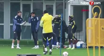 Fenerbah&ccedil;e Tedesco ile yeni s&ouml;zleşme yapma kararı aldı