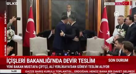 İ&ccedil;işleri ve Adalet Bakanlıklarında devir teslim t&ouml;reni...