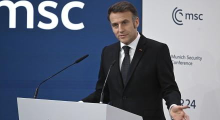 Macron 'Pandora'nın kutusunu a&ccedil;ıyoruz' diyerek uyardı! '&Ccedil;ok zayıf ve safız'