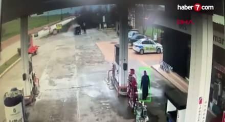 Tokat'ta &ouml;ğrenci servisi kazası kamerada: 6 yaralı