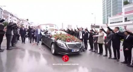 &Uuml;&ccedil; Hilal'in 57. yıl gururu