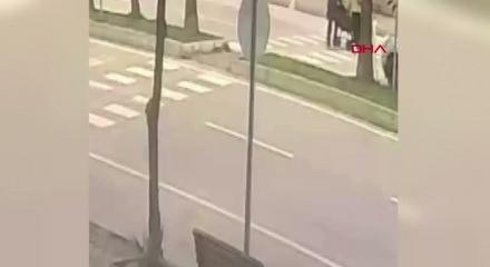 Adana'da 1,5 yaşındaki bebeği &ouml;l&uuml;m&uuml;ne neden olan s&uuml;r&uuml;c&uuml; ehliyetsiz &ccedil;ıktı