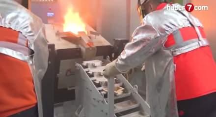 Altının kilogram fiyatı 7 milyon 320 bin liraya y&uuml;kseldi