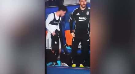 Beşiktaş formasını tekmelemişti: Kartal Kayra Yılmaz'dan &ouml;z&uuml;r paylaşımı