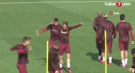 Efsane forvet d&uuml;nya devine Osimhen'i &ouml;nerdi!