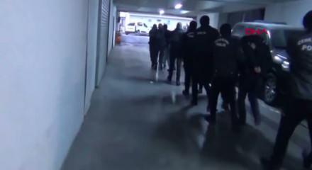 İstanbul merkezli FET&Ouml; operasyonunda 18 ş&uuml;pheli g&ouml;zaltına alındı