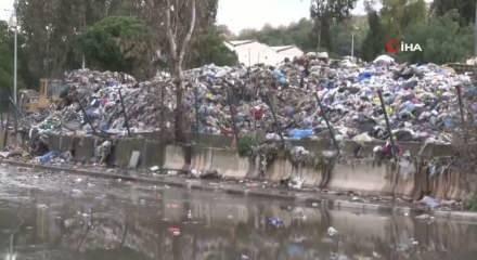 İzmir'deki &ccedil;&ouml;p yığınlarna vatandaşlar isyan etti