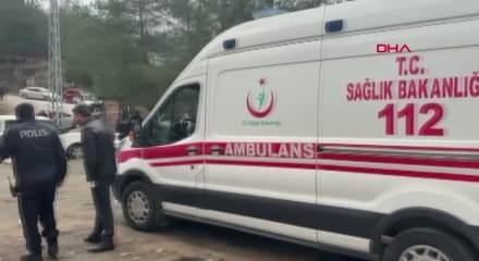 Osmaniye'de cinayet: 2 &ouml;l&uuml;