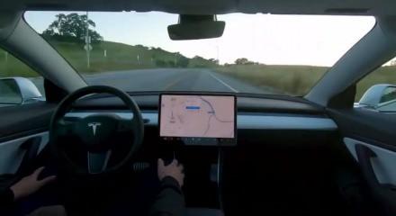 Otomobiller i&ccedil;in tarihi karar: Artık zorunlu olacak!