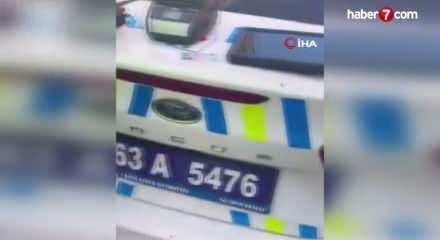 Polise hakaret edip sosyal medyada paylaşan s&uuml;r&uuml;c&uuml; g&ouml;zaltına alındı