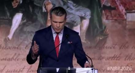 ABD Savunma Bakanı Hegseth: İran konusunda t&uuml;m se&ccedil;enekler masada