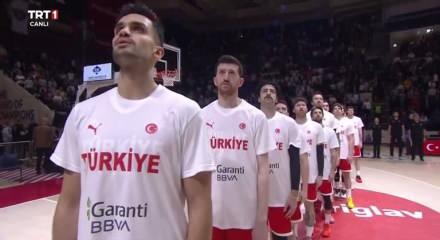 Cumhurbaşkanı Erdoğan'dan A Milli Erkek Basketbol Takımı'na tebrik telefonu