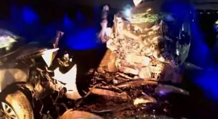 Diyarbakır&rsquo;da 3&rsquo;&uuml; &ccedil;ocuk 5 canın yitirdiği kazada y&uuml;rek yakan detay