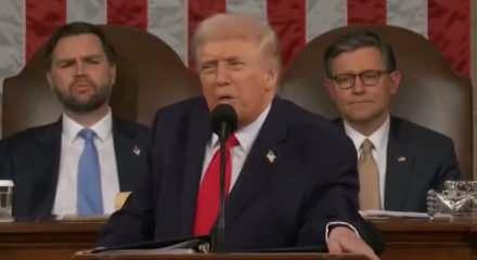 Donald Trump: İran ile ilgili mutlu değilim