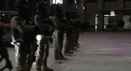 FET&Ouml;'n&uuml;n s&ouml;zde Deniz Kuvvetleri Komutanlığı sorumlusu İstanbul'da kıskıvrak yakalandı