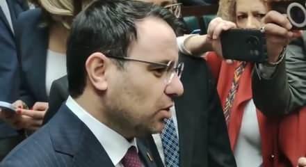 Adalet Bakanı Akın  G&uuml;rlek'ten 'Su&ccedil;a s&uuml;r&uuml;klenen &ccedil;ocuk' hakkında  a&ccedil;ıklamalarda bulundu