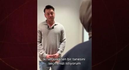 Mesut &Ouml;zil verdiği samimi cevaplarla g&ouml;n&uuml;lleri fethetti
